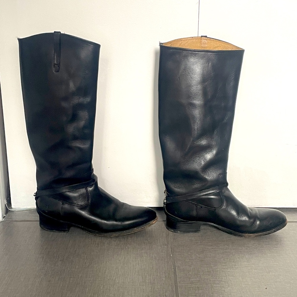 FRYE Lindsay Plate Leather Riding Boots